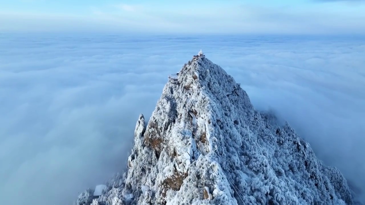 老君山雪景云海雾凇航拍视频素材