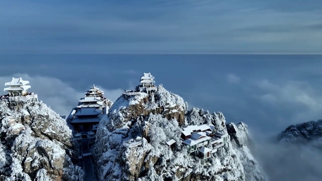 老君山雪景云海雾凇航拍视频素材