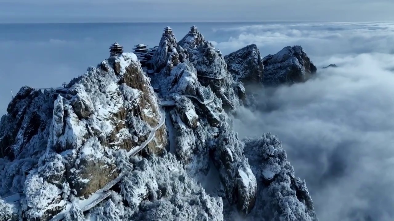 老君山雪景云海雾凇航拍视频素材