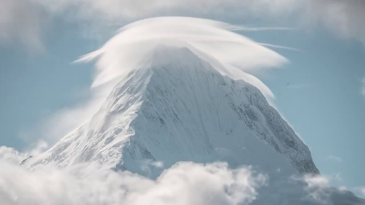 贡嘎雪山延时视频素材