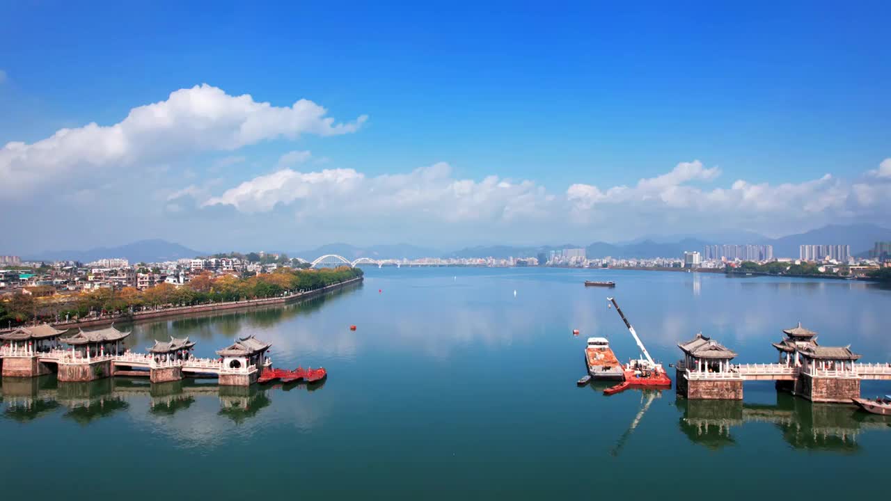 广东省潮州市潮州古城广济桥视频素材