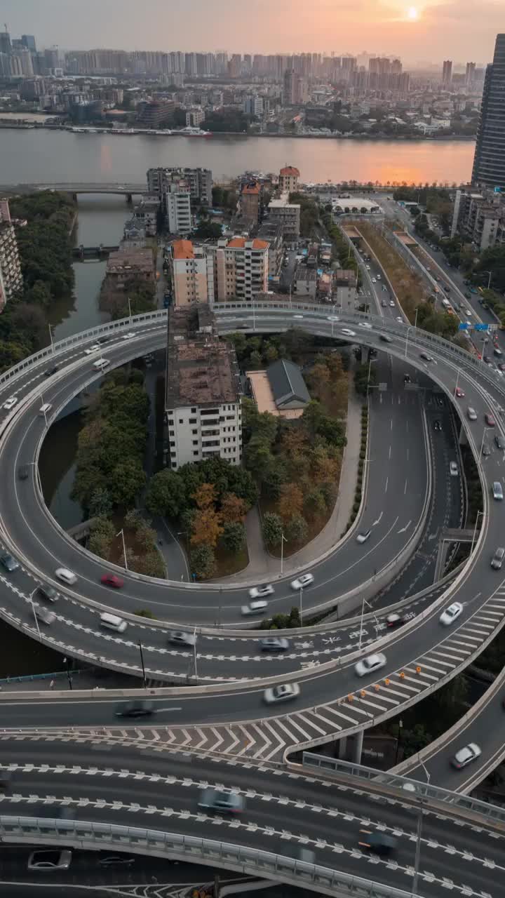 广州洲头咀隧道日转夜延时视频素材