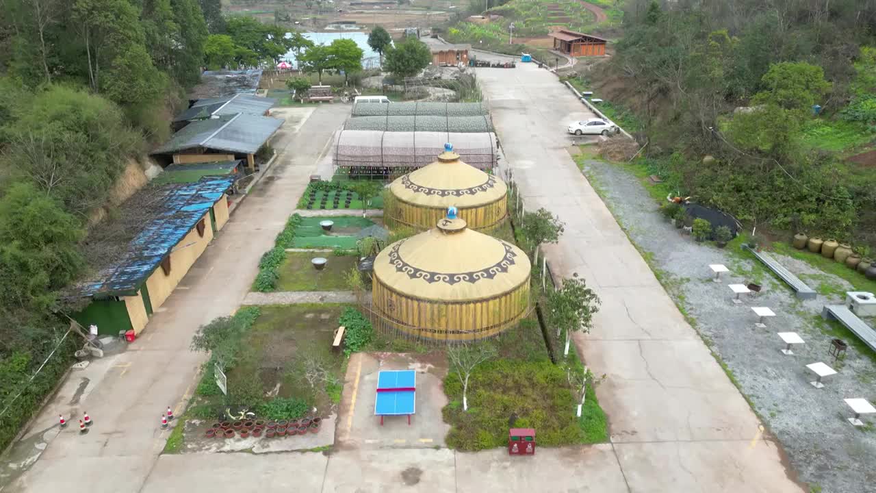 航拍重庆：重庆沙坪坝三河村村庄视频素材