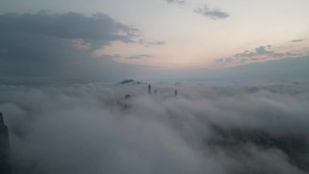 深圳市区平流雾云海视频素材