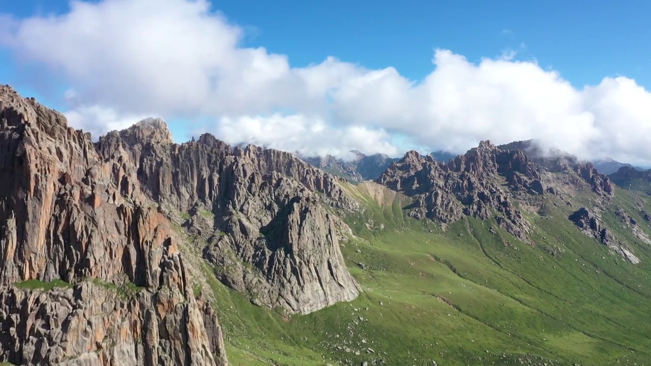 航拍自然山川视频素材