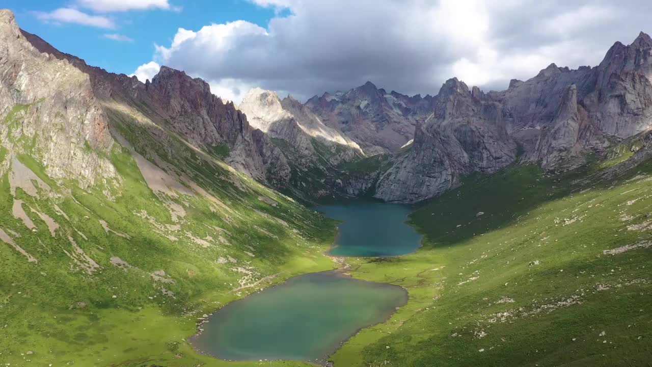 航拍自然山川视频素材