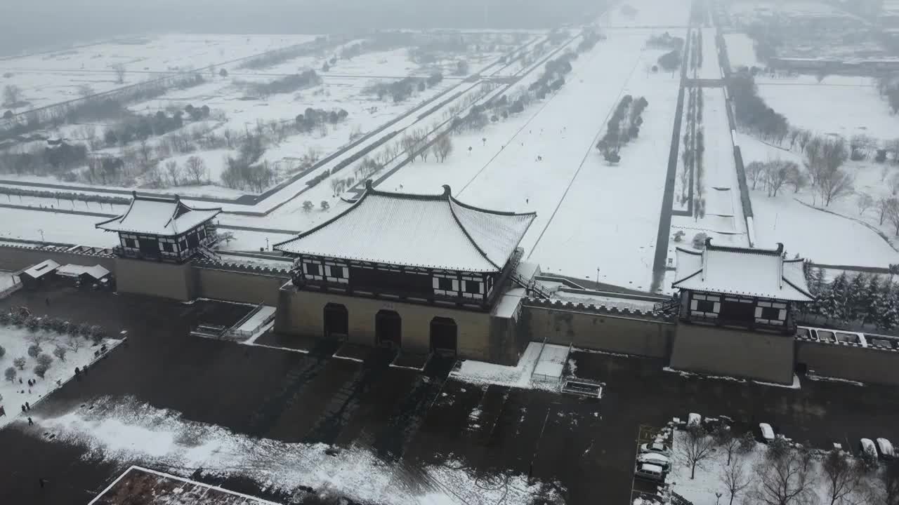 河南洛阳定鼎门雪景视频素材