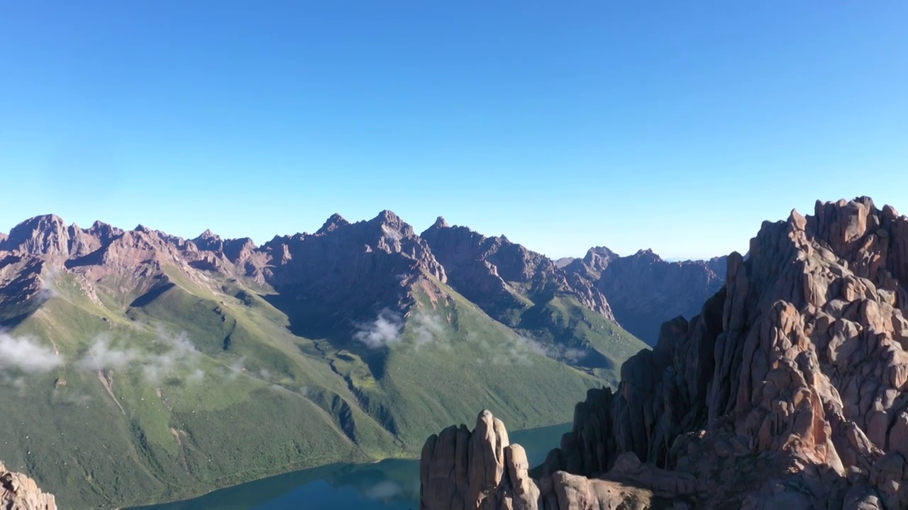 航拍自然山川视频素材