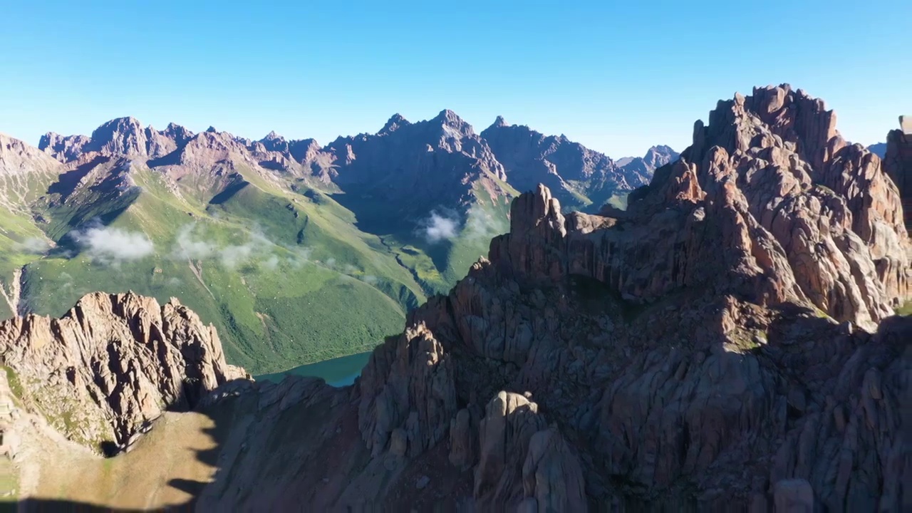 航拍自然山川视频素材