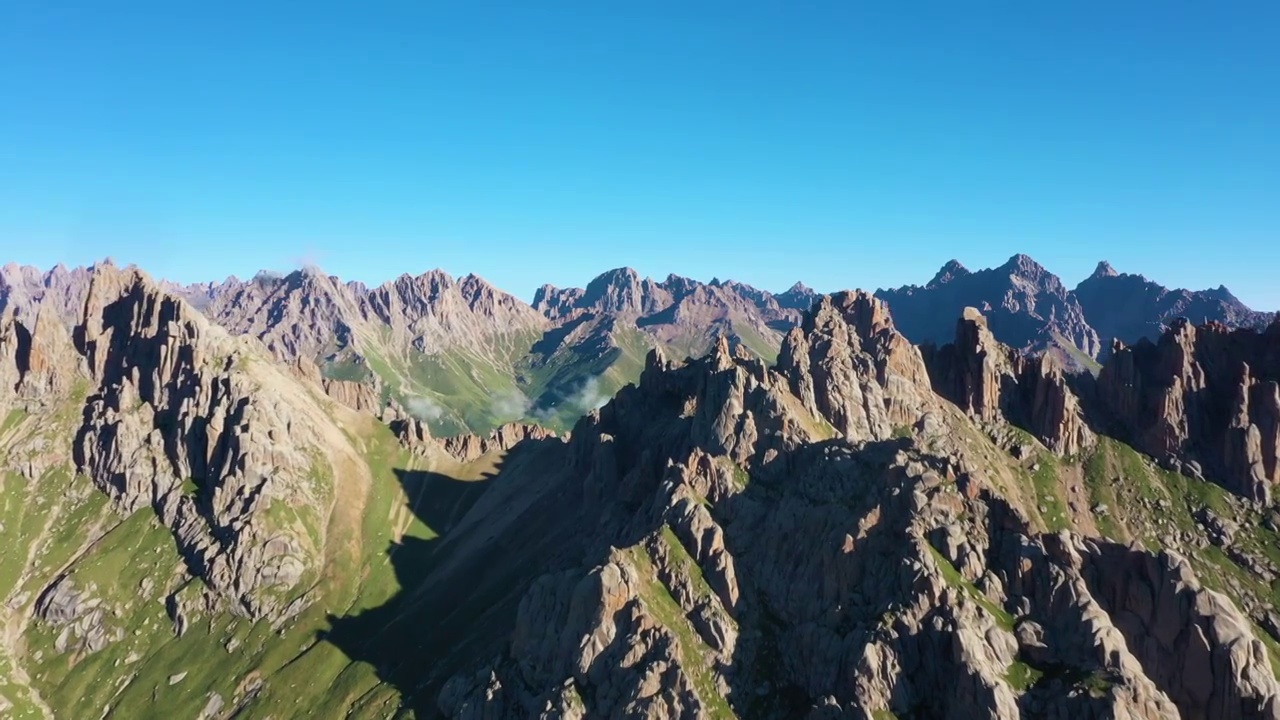 航拍自然山川视频素材