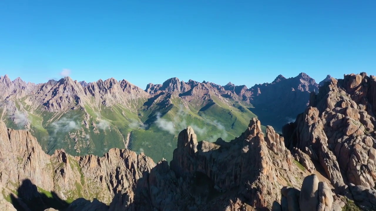 航拍自然山川视频素材