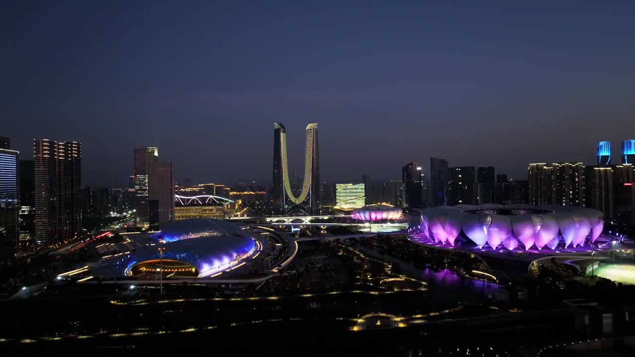 航拍杭州奥体中心体育场夜景视频素材