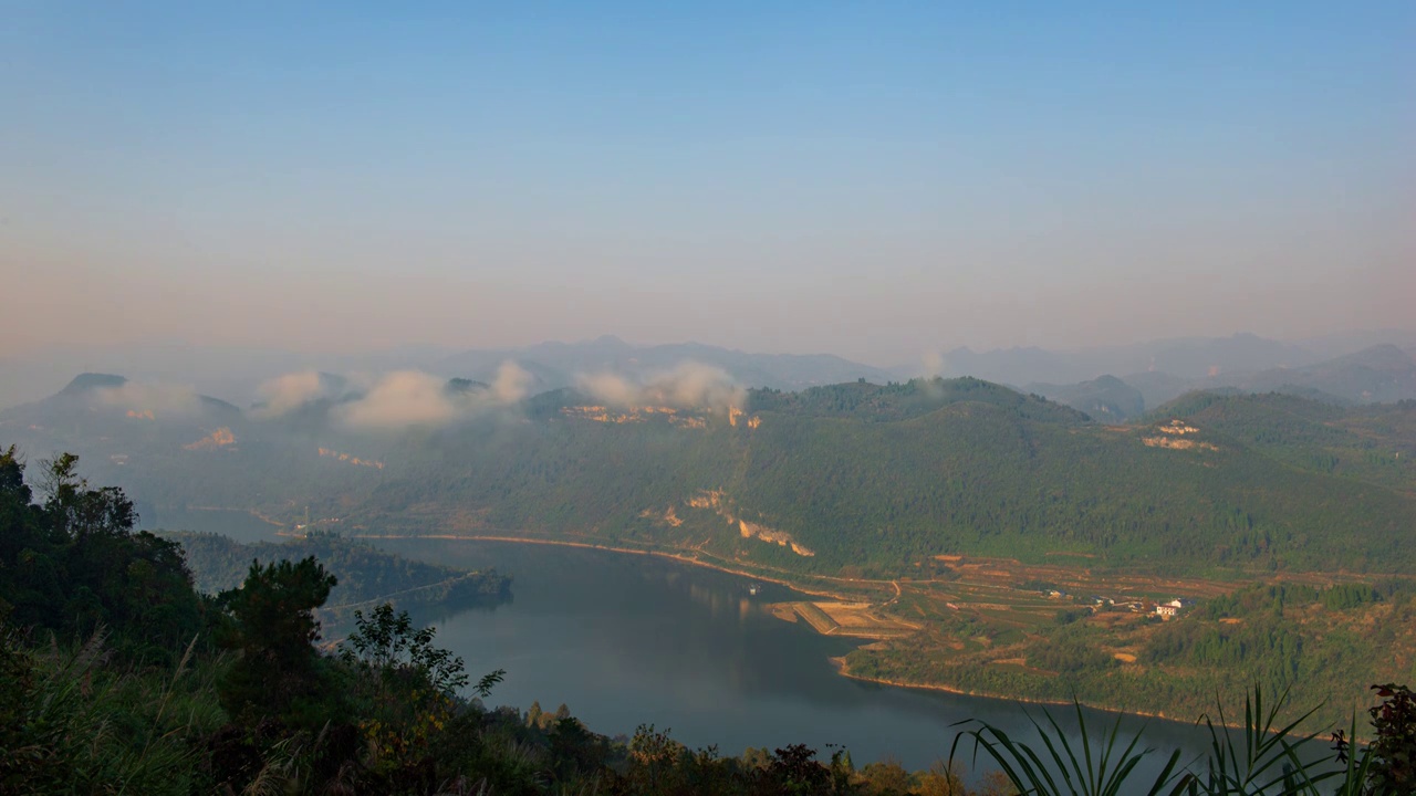 张家界茅岩河云雾视频素材