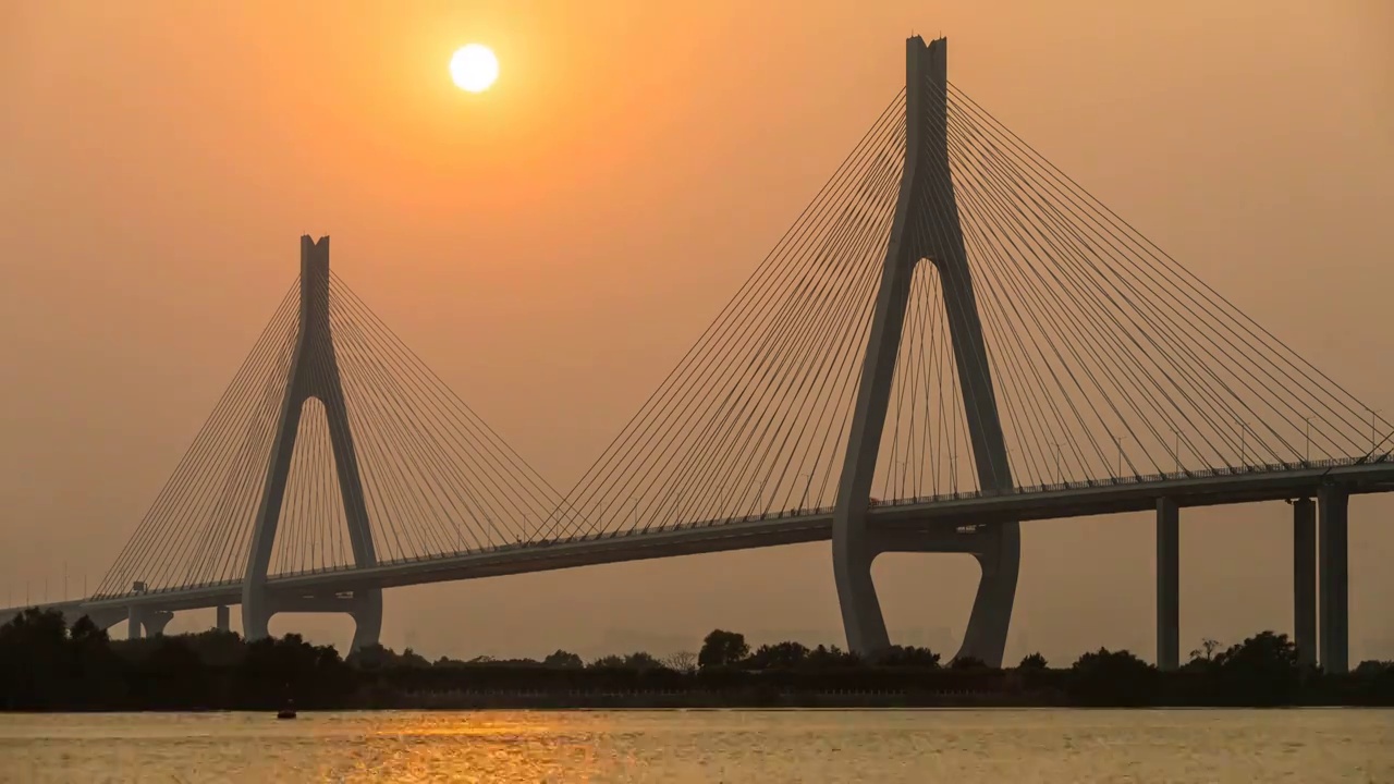 珠海洪鹤大桥黄昏日落景观视频素材