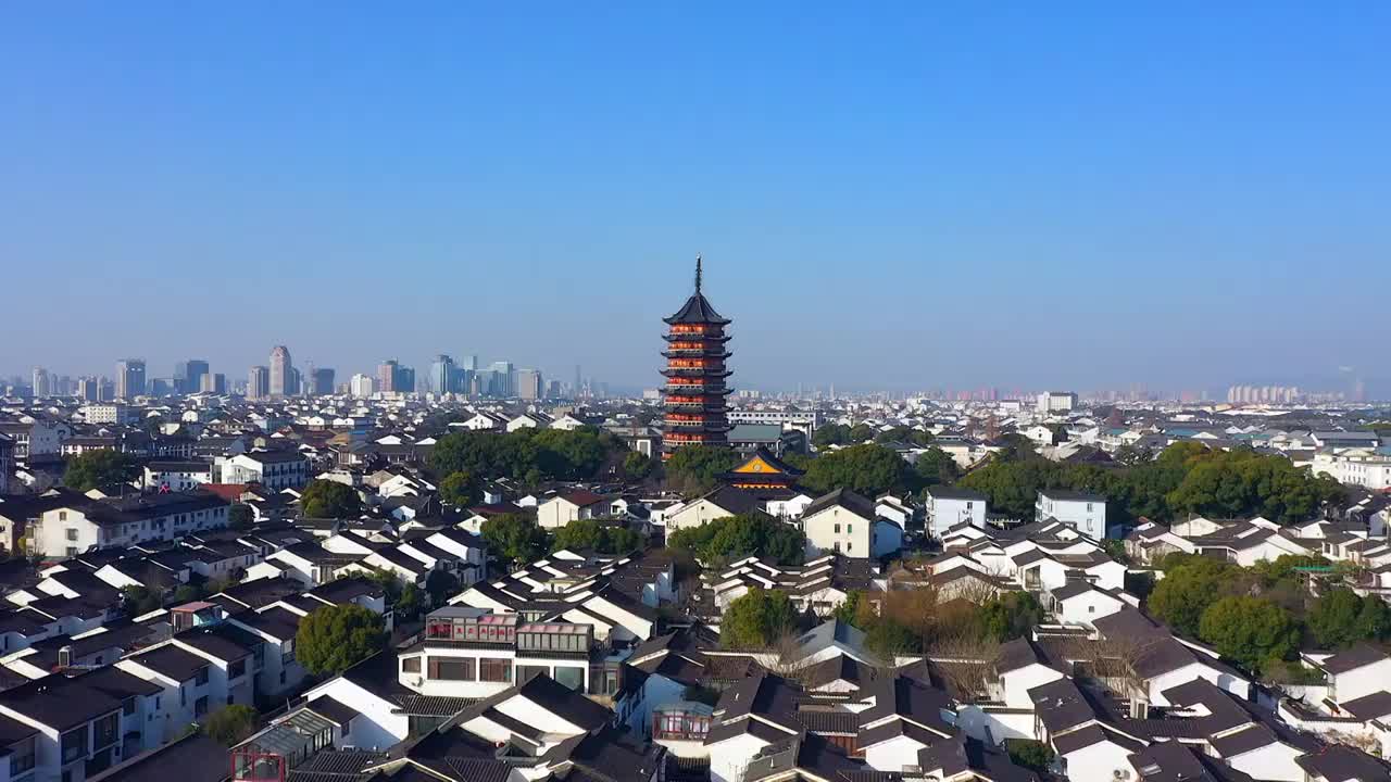 航拍苏州北寺塔古典建筑风光视频素材