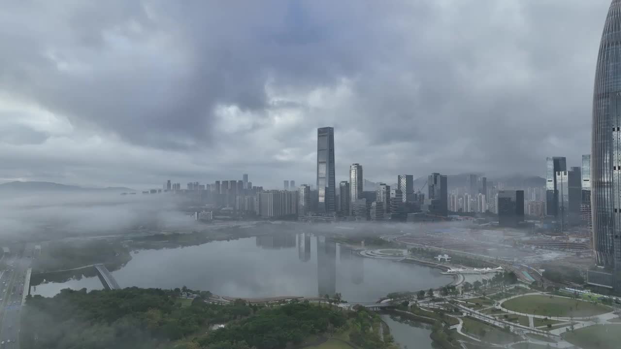 深圳湾壹号平流雾云海视频素材