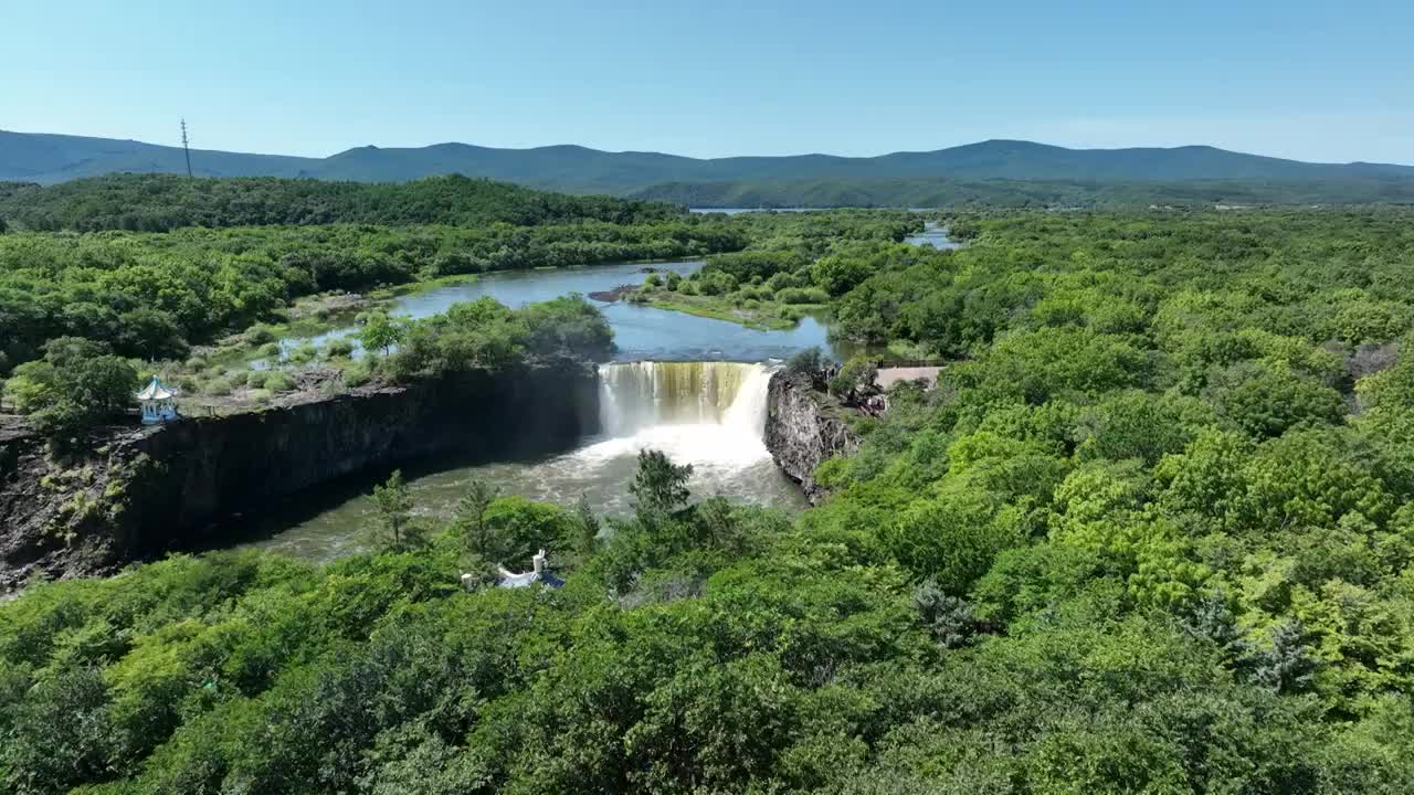 牡丹江镜泊湖风景区航拍视频素材