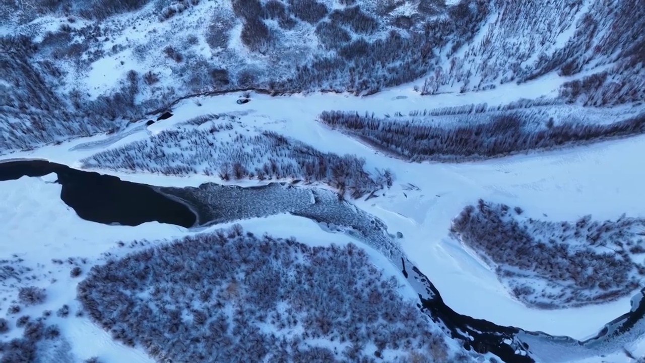 航拍内蒙古亚洲第一湿地雪景视频素材