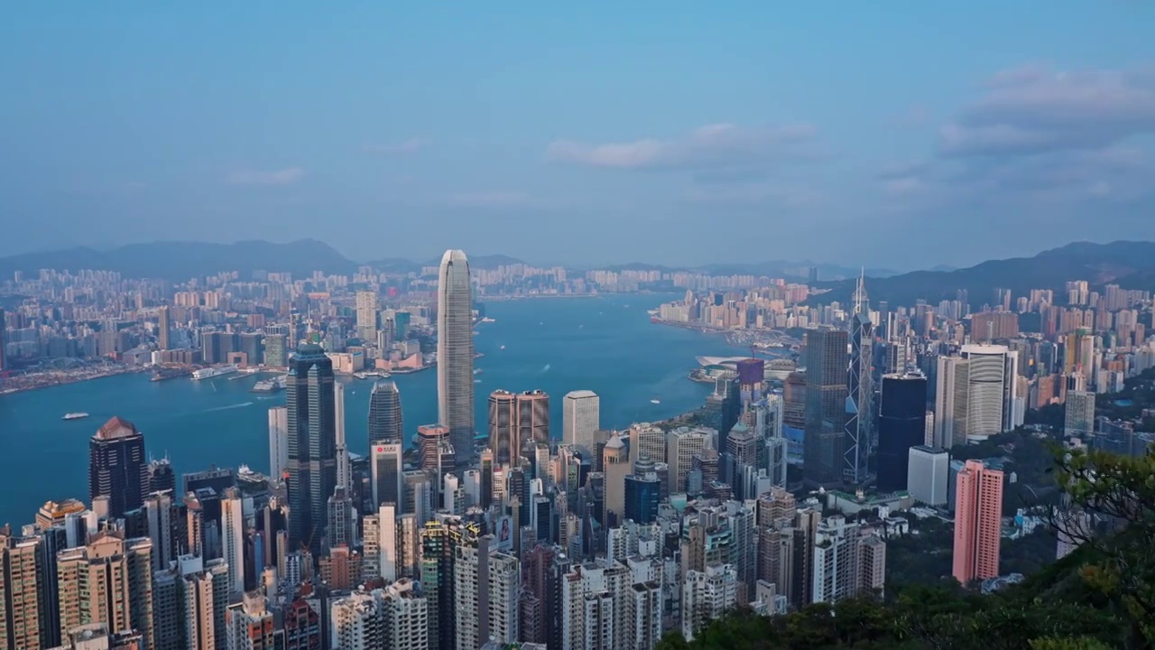 香港太平山维多利亚港白天景观视频素材