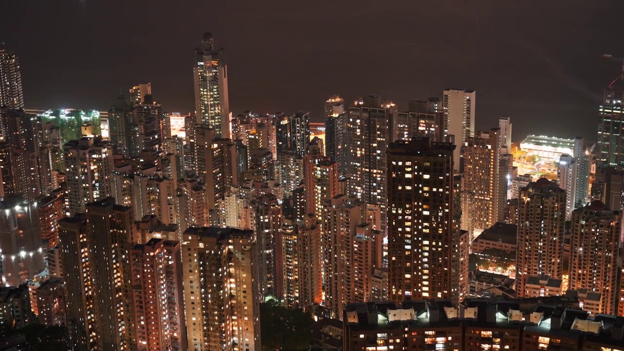 香港半山密集居民楼夜景延时视频素材