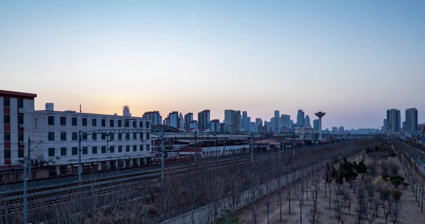 天津市区交通津京塘专线铁路城市风景延时视频素材