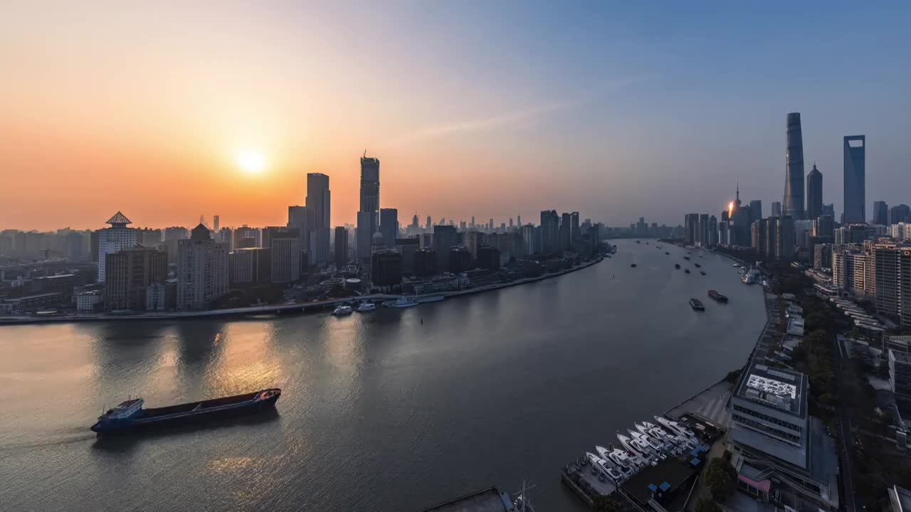 上海黄浦江畔日转夜延时视频素材