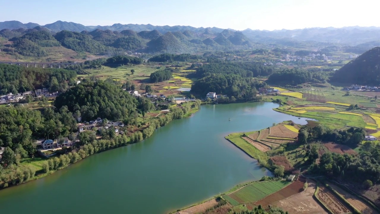 航拍乡村农田视频素材