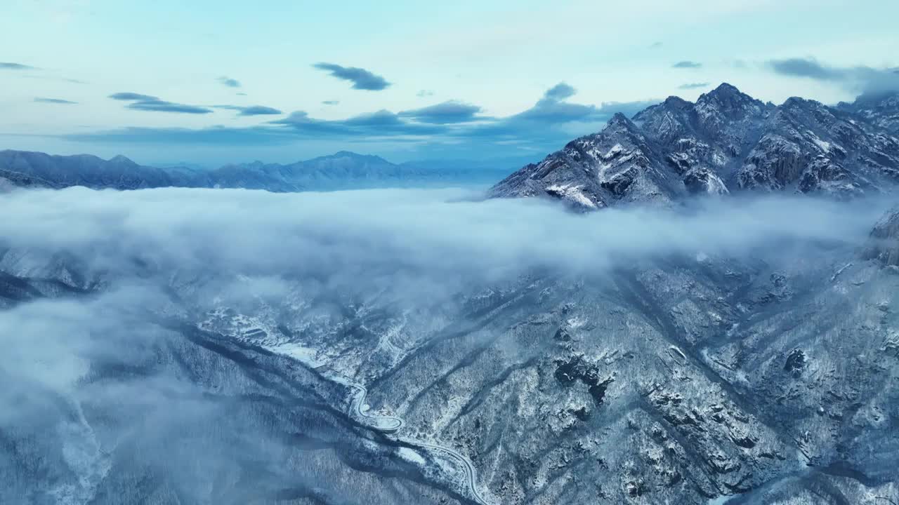 群山雪景雾凇云海航拍视频素材