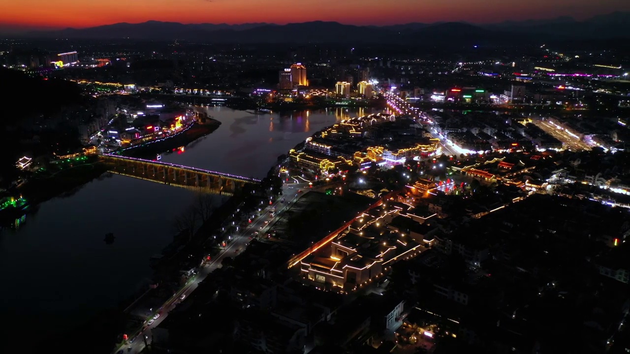 安徽省黄山市歙县徽州古城夜景航拍风光视频素材