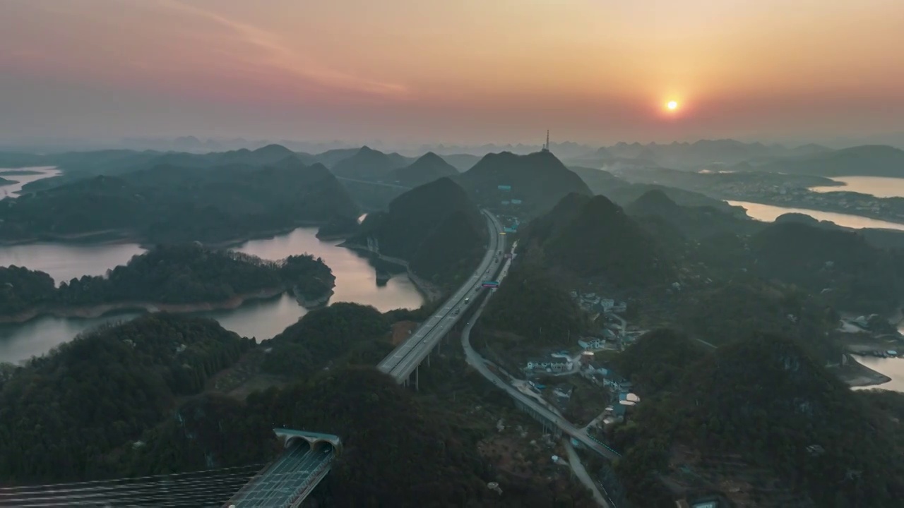 贵阳清镇的红枫湖三桥景色视频素材