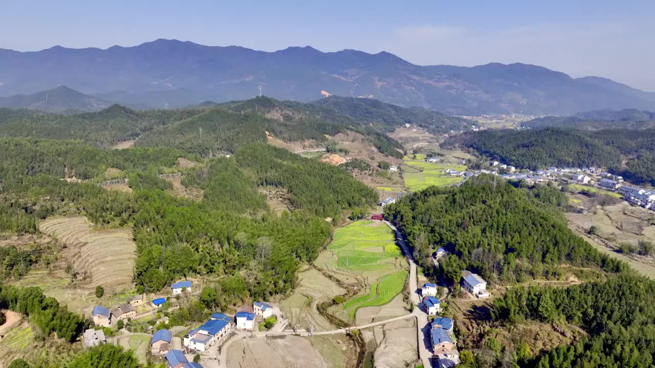 江西武功山乡村白昼风光视频素材