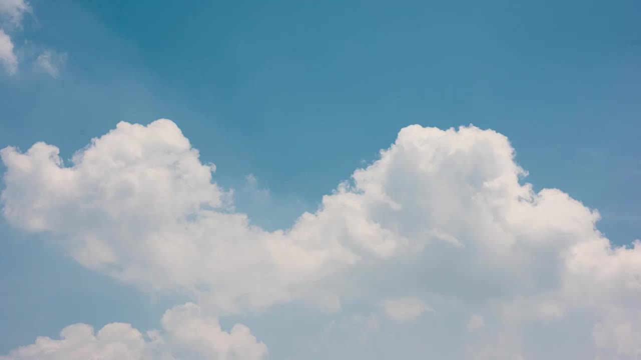 天空蓝天白云延时空镜头视频素材