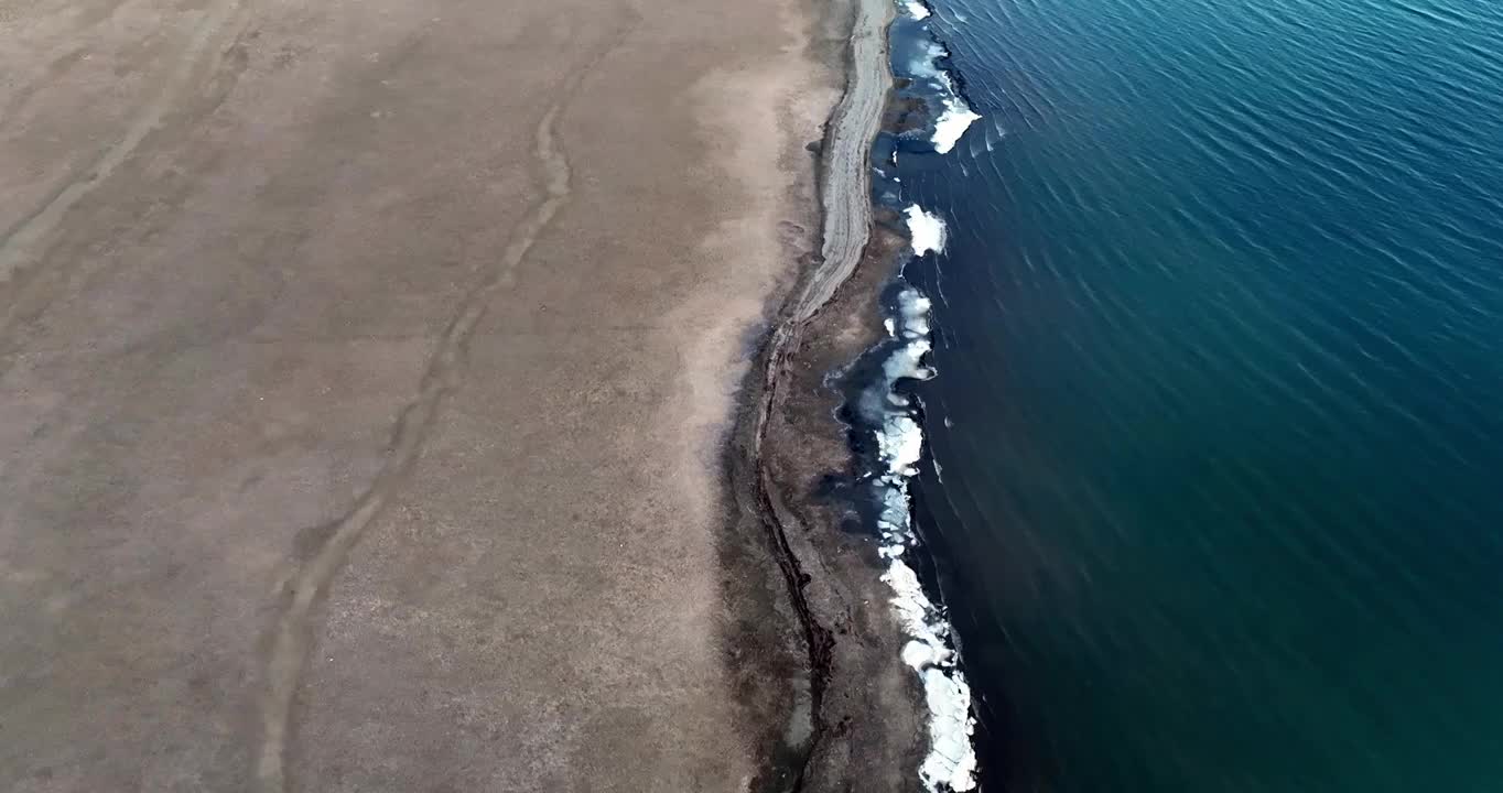 青海湖开湖融冰视频素材