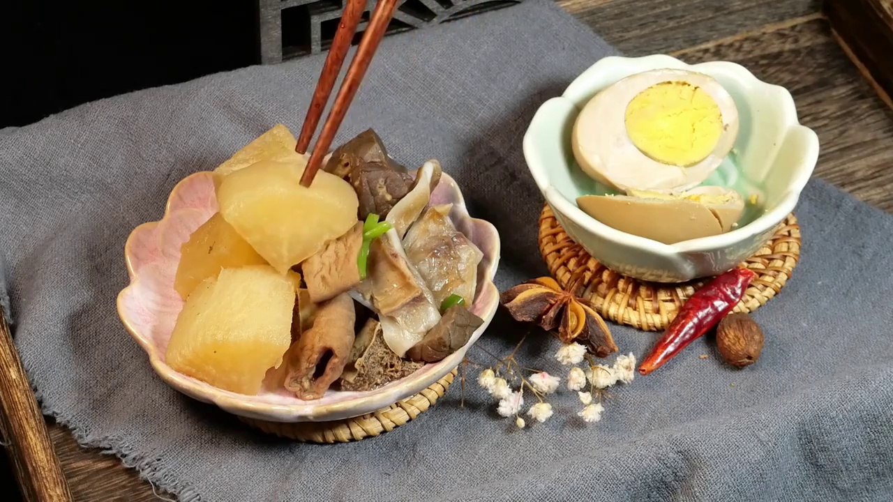 地道岭南小食萝卜牛杂含牛腩牛肚街头巷尾广府饮食文化荔湾特色怀旧美食远近驰名西关著名小吃广受食客追捧视频素材