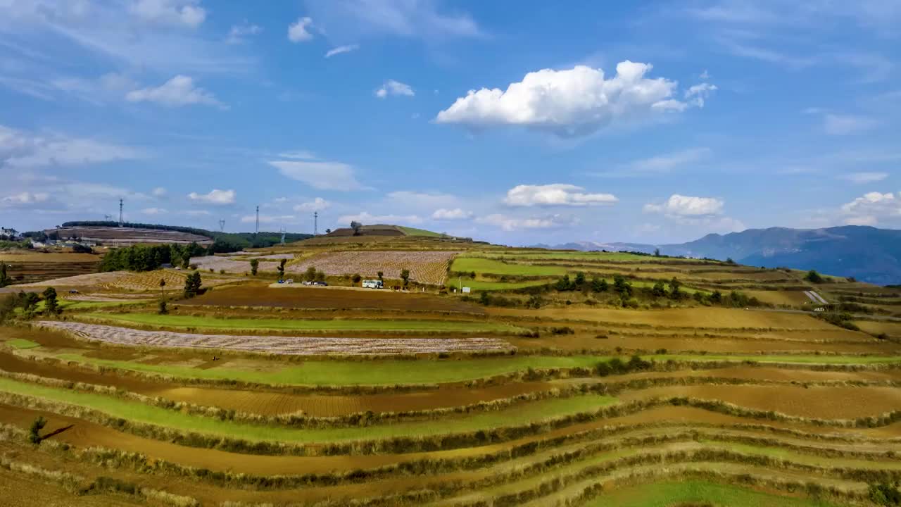 4K延时航拍昆明东川红土地醉人光影视频素材