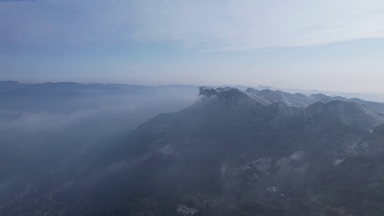 4K长江三峡绝壁风光航拍视频视频素材