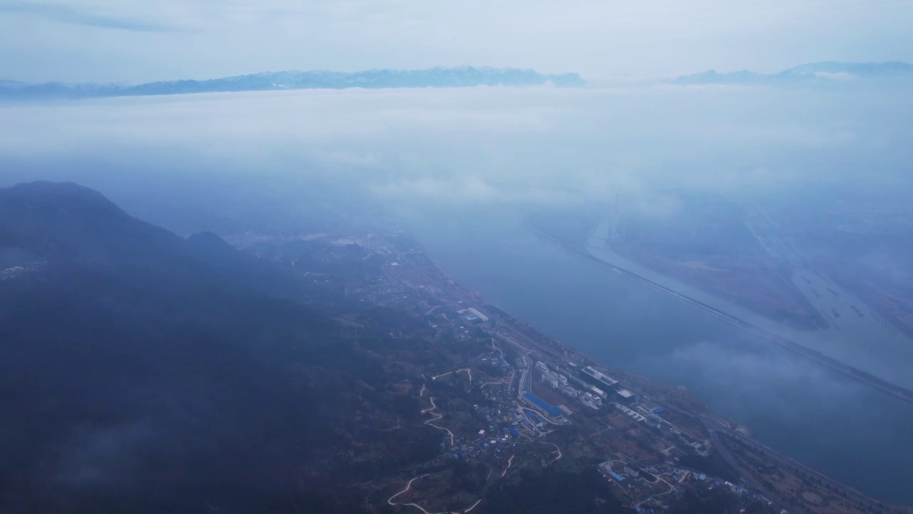 4K长江三峡平流层云海航拍视频视频素材