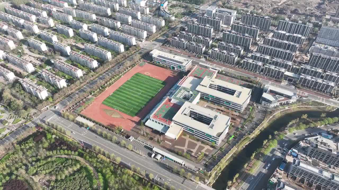 中国山东东营广饶第一实验小学傅家路校区航拍视频素材