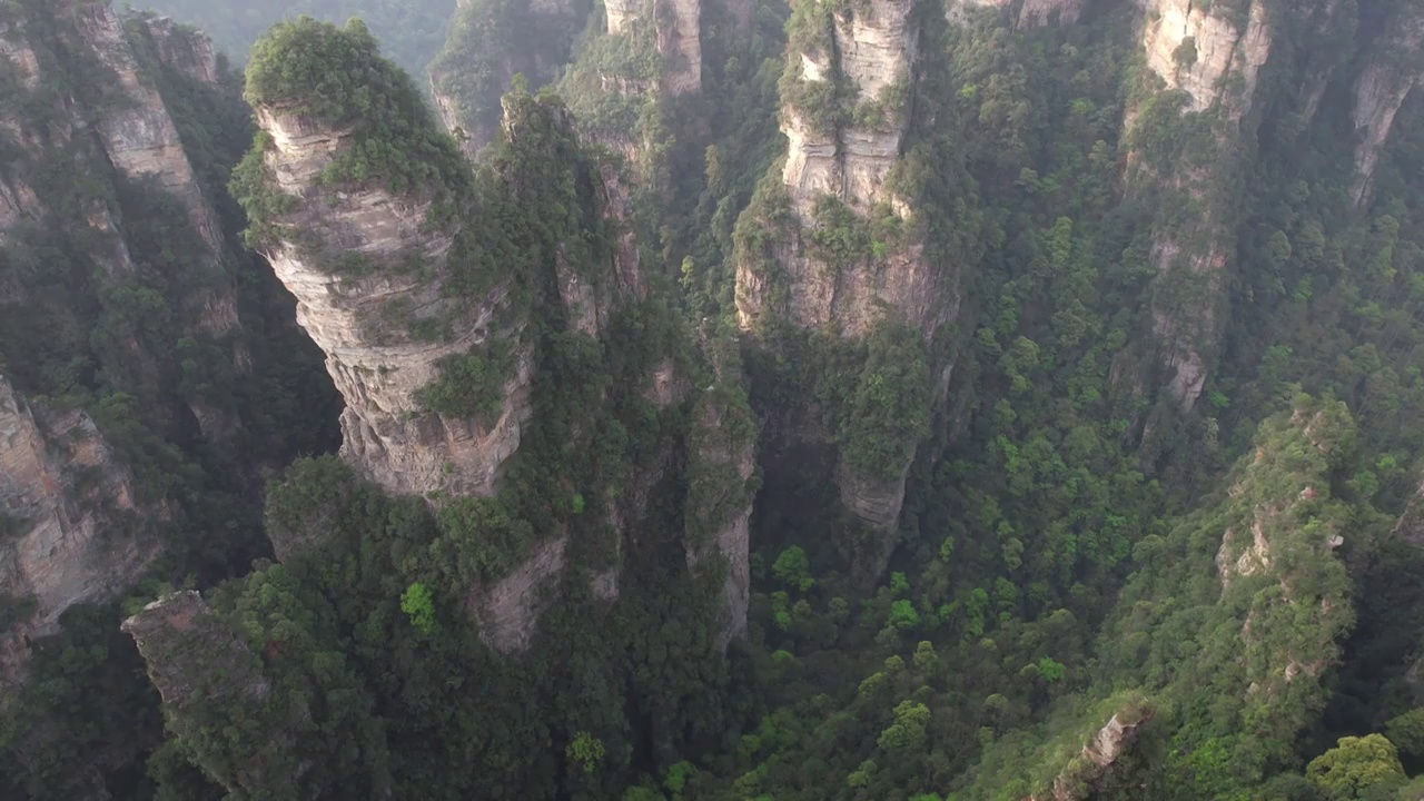 张家界国家森林公园袁家界景区航拍视频素材