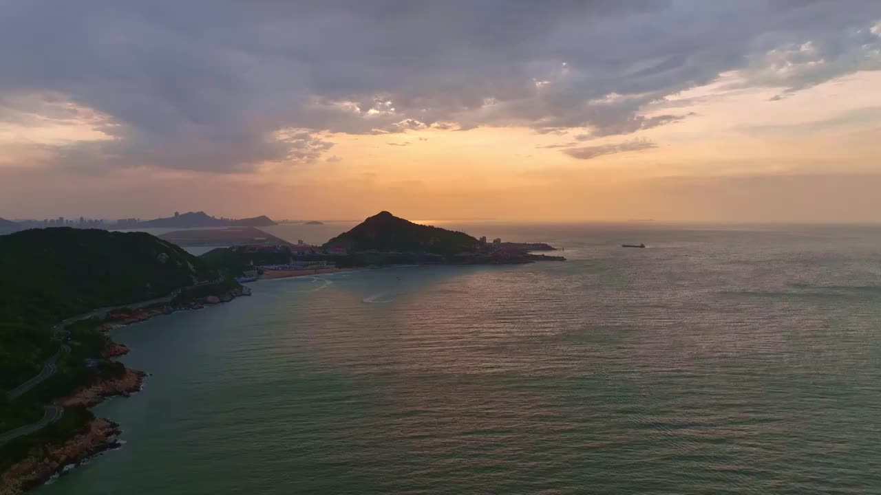 航拍连云港连岛风景区大沙湾苏马湾海岛视频素材