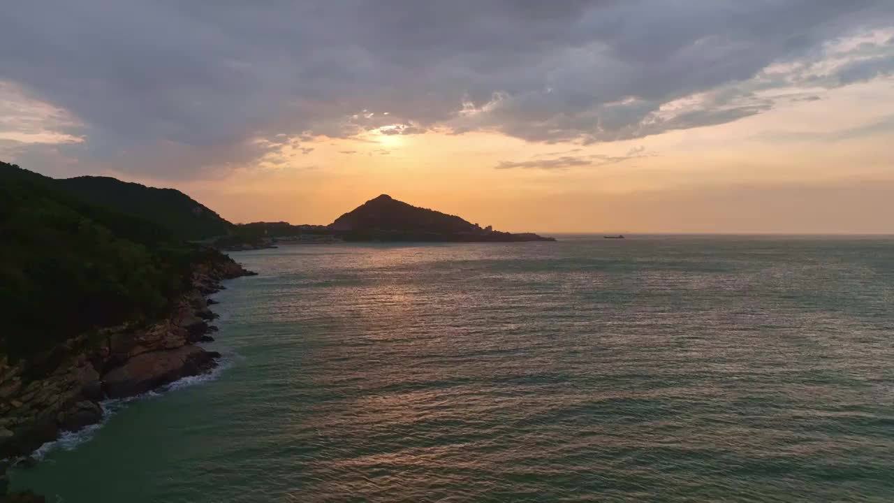 航拍连云港连岛风景区大沙湾苏马湾海岛视频素材