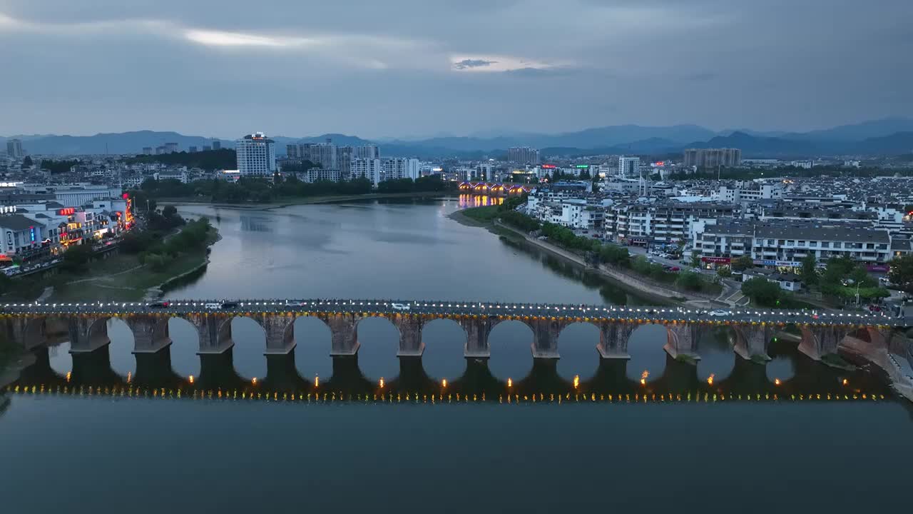 安徽省黄山市歙县太平桥夜景视频素材