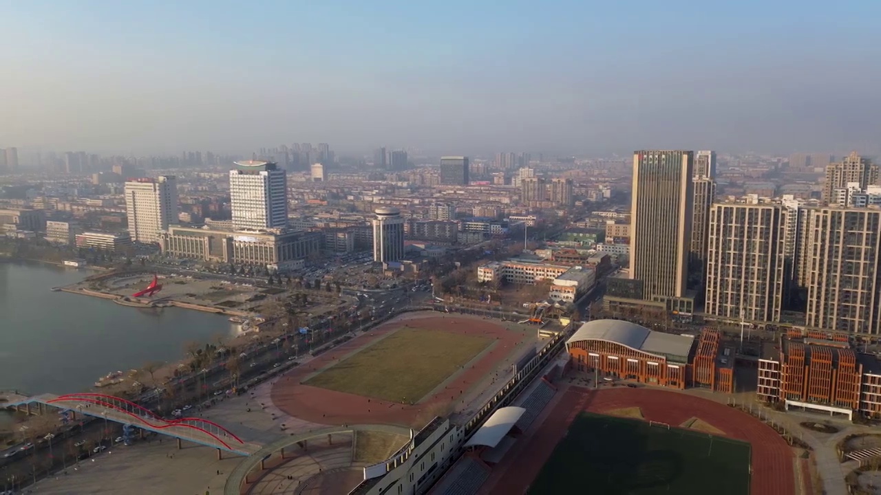 德州市 新湖风景区 百货大楼 中心广场 新华大厦 地标 航拍视频素材