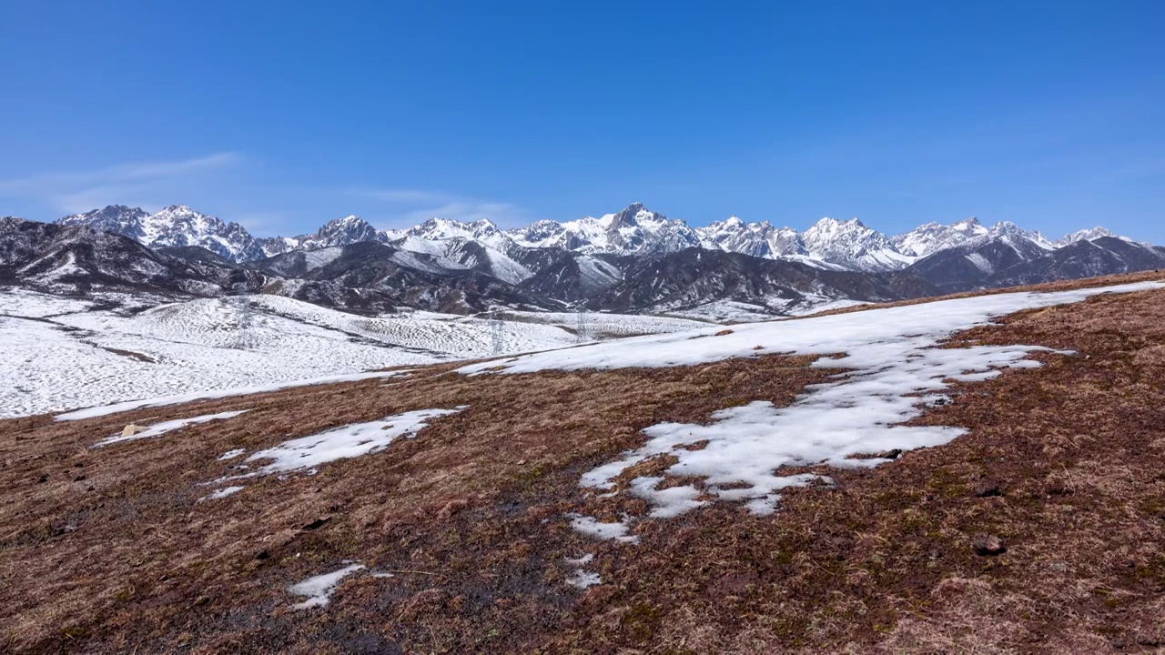 春天祁连山积雪消融延时摄影视频下载