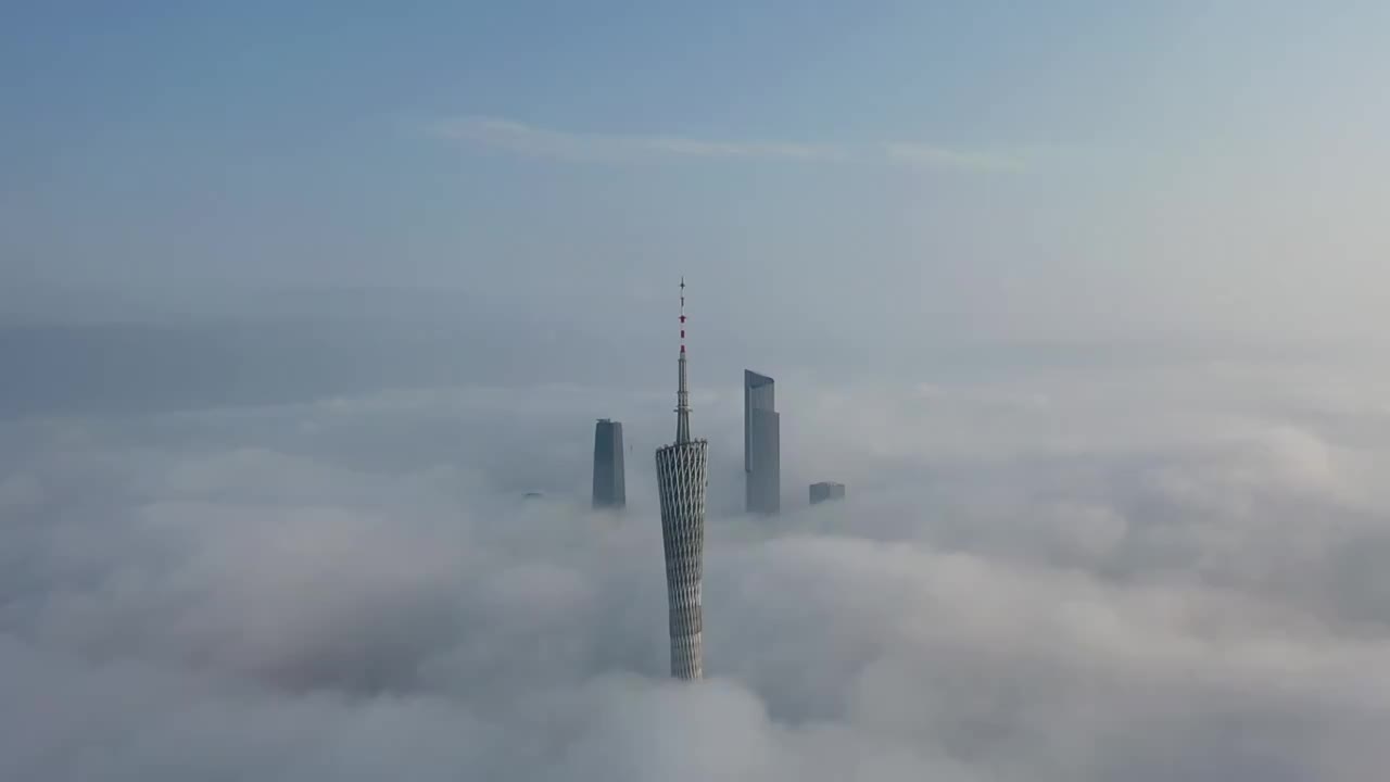 广州中轴线平流雾云海视频素材