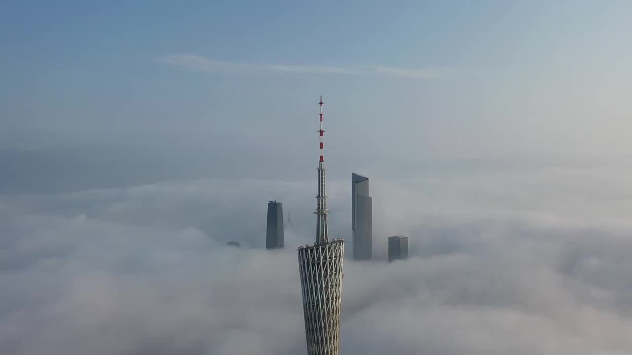 广州中轴线平流雾云海视频素材