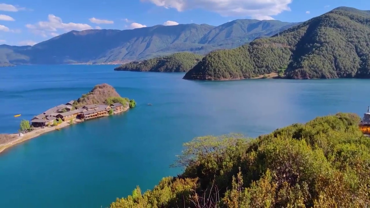 泸沽湖里格半岛景观视频素材