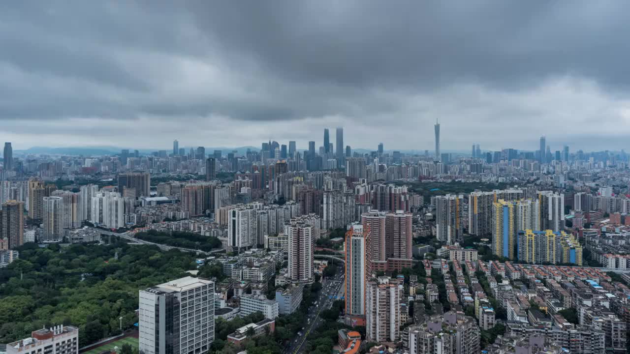 广州中轴线阴雨天视频素材