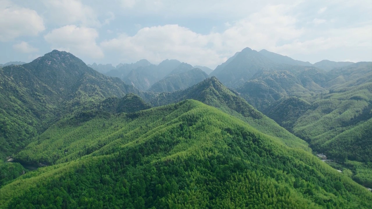 大山未开发自然风景视频视频素材