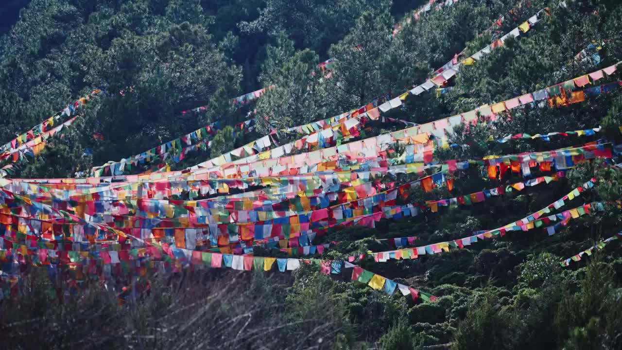 4K香格里拉藏传文化滇藏经幡视频下载